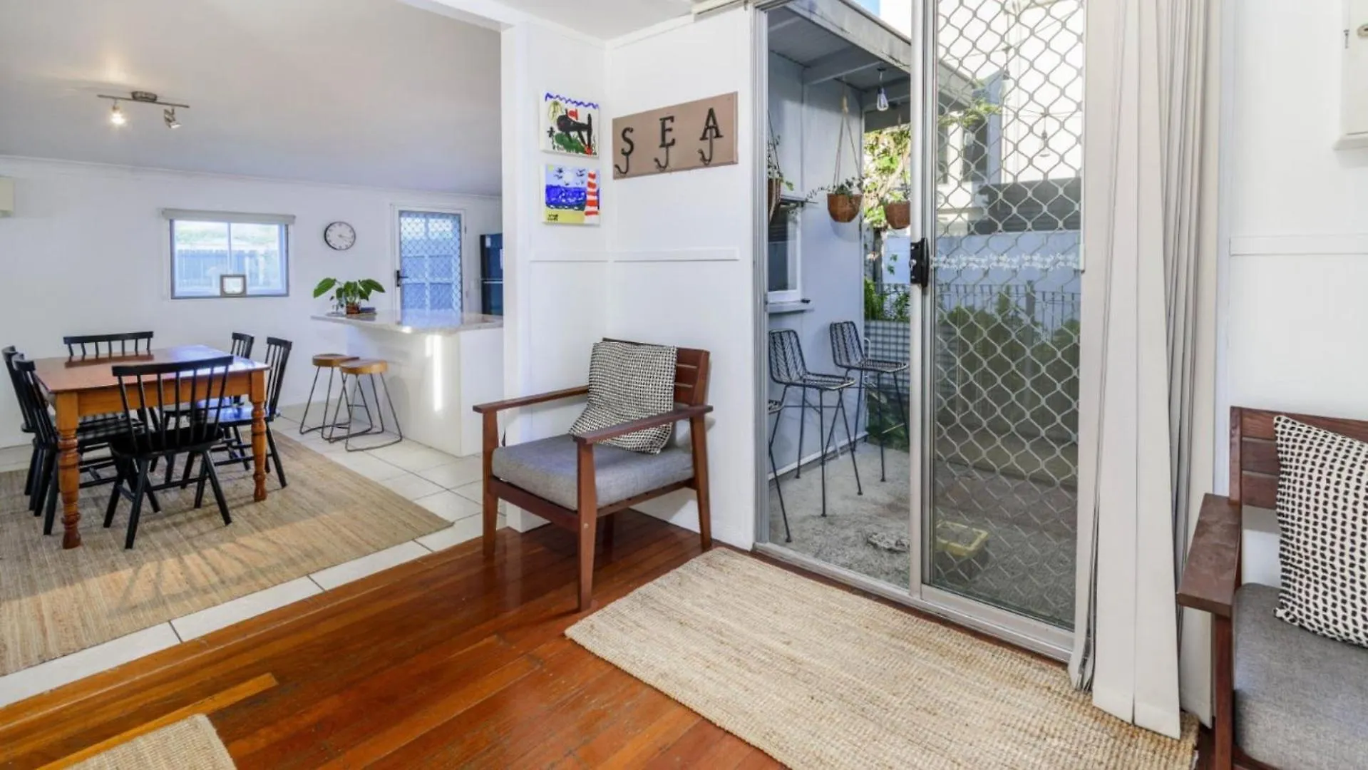 Close To Water, Restaurants And Clubs, Toorbul St, Bongaree Semesterbostad